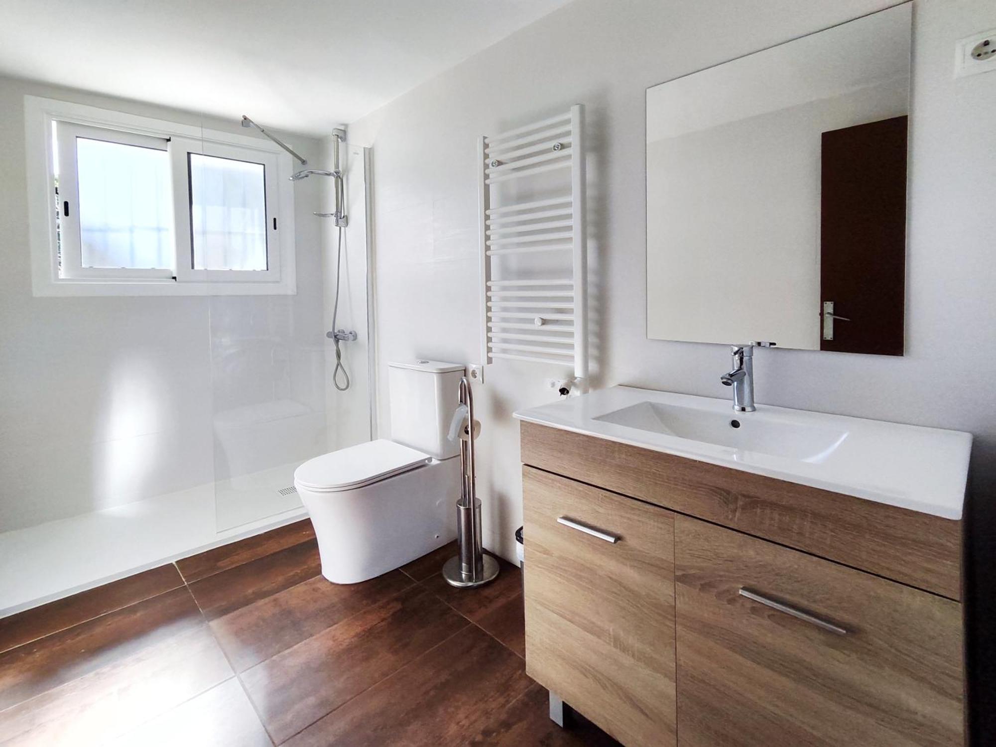 Casa Con Piscina Privada En Sant Pol De Mar Villa Bagian luar foto