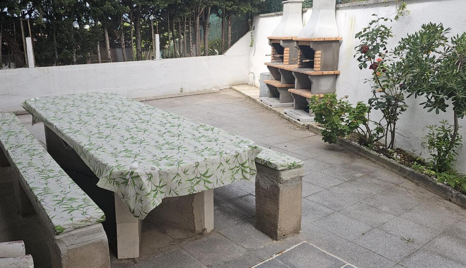 Casa Con Piscina Privada En Sant Pol De Mar Villa Bagian luar foto